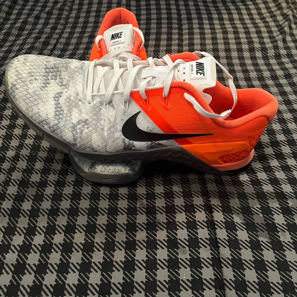 Nike metcon athletic shoes men’s size 12